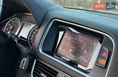 Позашляховик / Кросовер Audi Q5 2015 в 