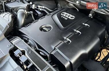 Позашляховик / Кросовер Audi Q5 2015 в 
