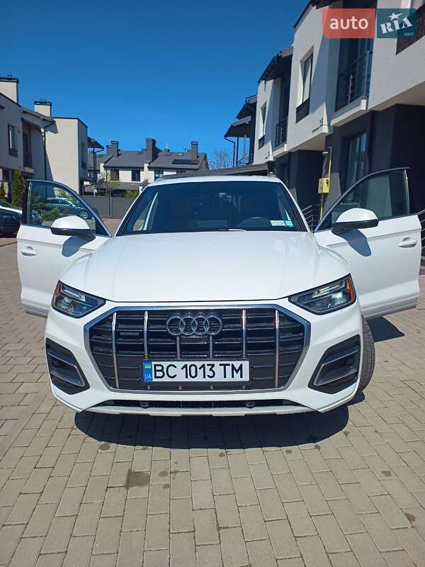 Позашляховик / Кросовер Audi Q5 2020 в Львові
