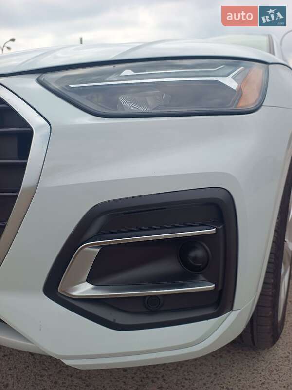 Позашляховик / Кросовер Audi Q5 2020 в Львові