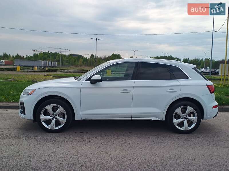 Позашляховик / Кросовер Audi Q5 2020 в Львові
