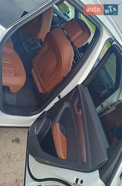 Позашляховик / Кросовер Audi Q5 2020 в 
