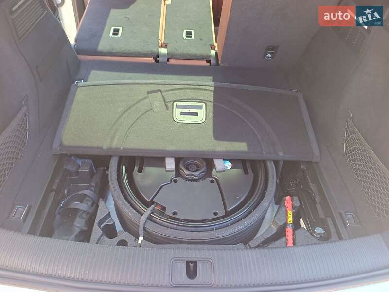 Позашляховик / Кросовер Audi Q5 2020 в Львові