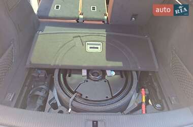 Позашляховик / Кросовер Audi Q5 2020 в 