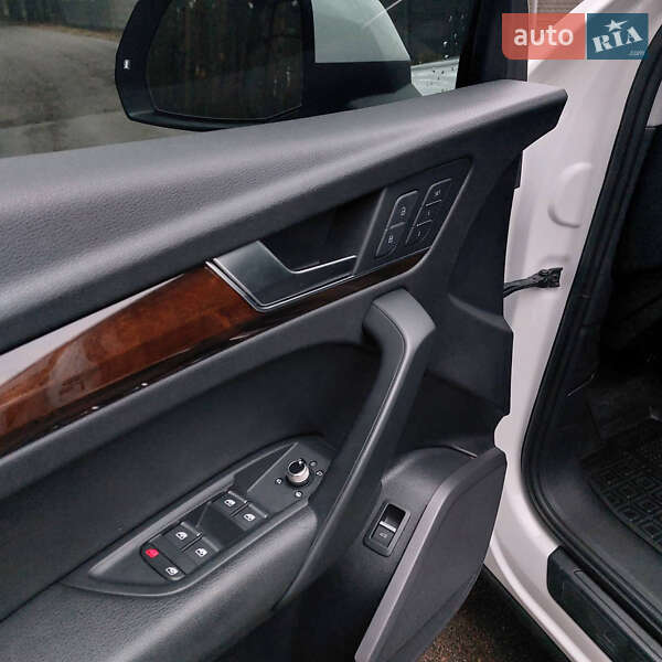Внедорожник / Кроссовер Audi Q5 2017 в Тернополе фото 24 Внедорожник / Кроссовер Audi Q5 2017 в Тернополе