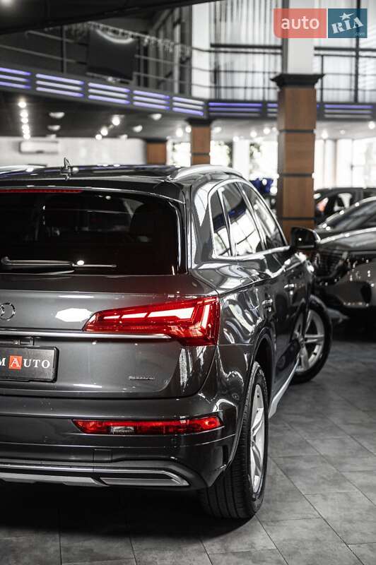Внедорожник / Кроссовер Audi Q5 2021 в Одессе