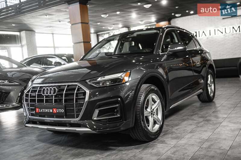 Внедорожник / Кроссовер Audi Q5 2021 в Одессе
