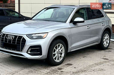 Внедорожник / Кроссовер Audi Q5 2020 в 