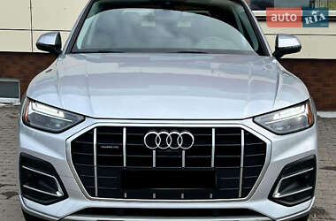 Внедорожник / Кроссовер Audi Q5 2020 в 