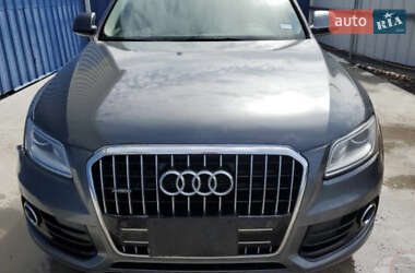 Внедорожник / Кроссовер Audi Q5 2015 в Ужгороде