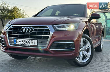 Позашляховик / Кросовер Audi Q5 2018 в 