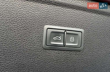 Позашляховик / Кросовер Audi Q5 2018 в 