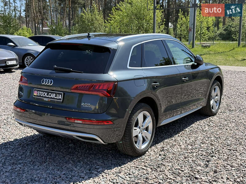 Внедорожник / Кроссовер Audi Q5 2017 в Киеве
