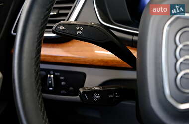 Внедорожник / Кроссовер Audi Q5 2022 в 