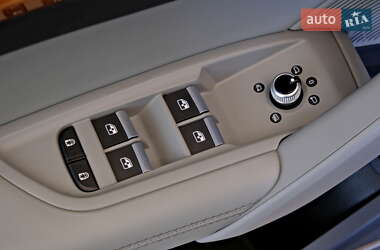 Внедорожник / Кроссовер Audi Q5 2022 в 