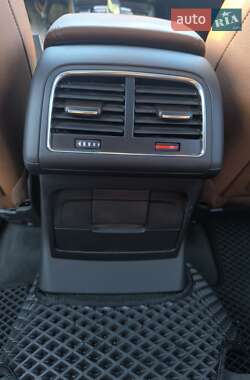 Внедорожник / Кроссовер Audi Q5 2012 в 