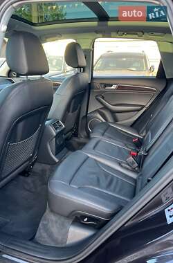 Позашляховик / Кросовер Audi Q5 2014 в 