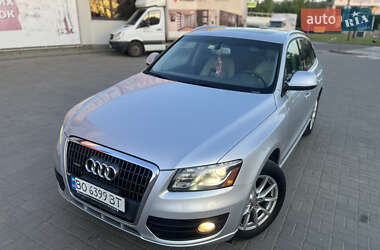 Внедорожник / Кроссовер Audi Q5 2011 в 