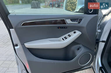 Внедорожник / Кроссовер Audi Q5 2011 в 