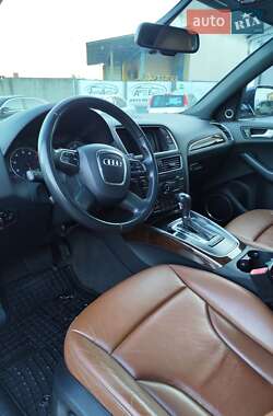 Внедорожник / Кроссовер Audi Q5 2012 в 