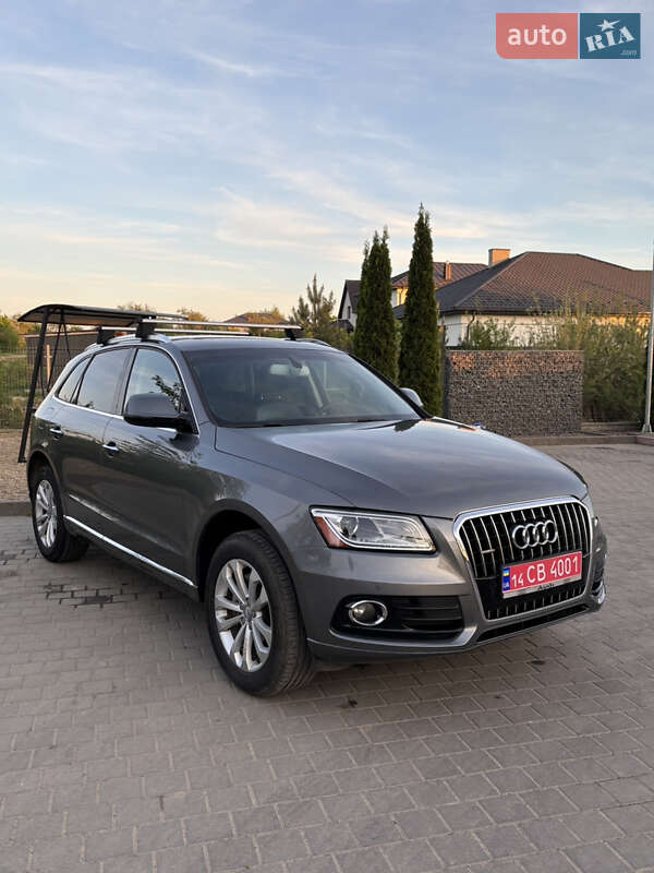 Внедорожник / Кроссовер Audi Q5 2015 в Самборе