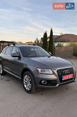 Внедорожник / Кроссовер Audi Q5 2015 в 