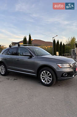 Внедорожник / Кроссовер Audi Q5 2015 в 