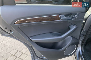 Внедорожник / Кроссовер Audi Q5 2015 в 