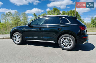 Внедорожник / Кроссовер Audi Q5 2023 в 
