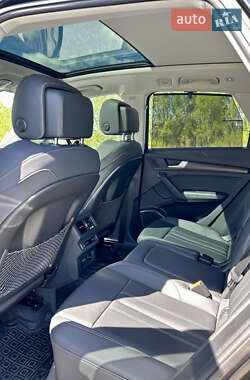 Внедорожник / Кроссовер Audi Q5 2023 в 