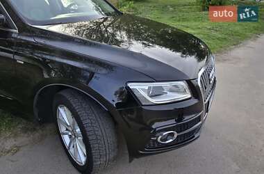 Позашляховик / Кросовер Audi Q5 2015 в 