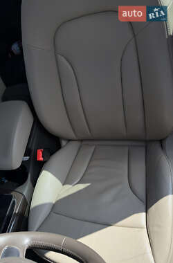 Позашляховик / Кросовер Audi Q5 2014 в 