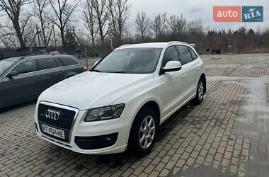 Внедорожник / Кроссовер Audi Q5 2011 в 