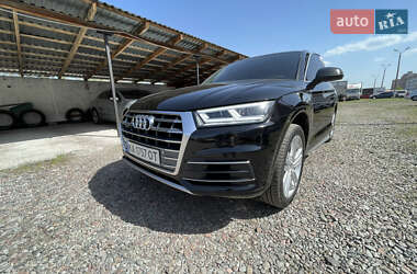 Внедорожник / Кроссовер Audi Q5 2018 в Киеве