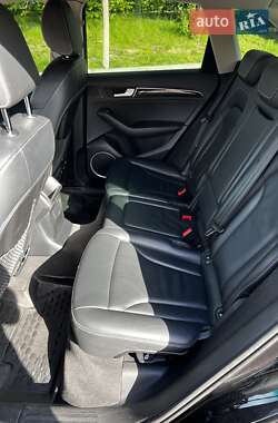 Внедорожник / Кроссовер Audi Q5 2011 в 