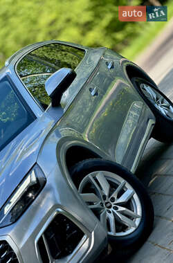 Внедорожник / Кроссовер Audi Q5 2021 в 