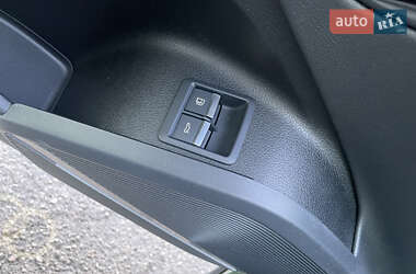 Внедорожник / Кроссовер Audi Q5 2021 в 