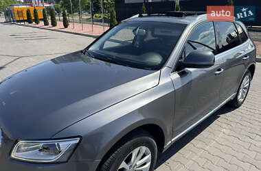 Внедорожник / Кроссовер Audi Q5 2016 в 