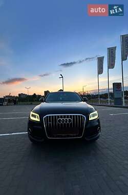 Внедорожник / Кроссовер Audi Q5 2016 в 
