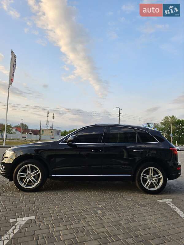Внедорожник / Кроссовер Audi Q5 2016 в Харькове