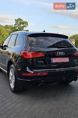 Внедорожник / Кроссовер Audi Q5 2016 в 