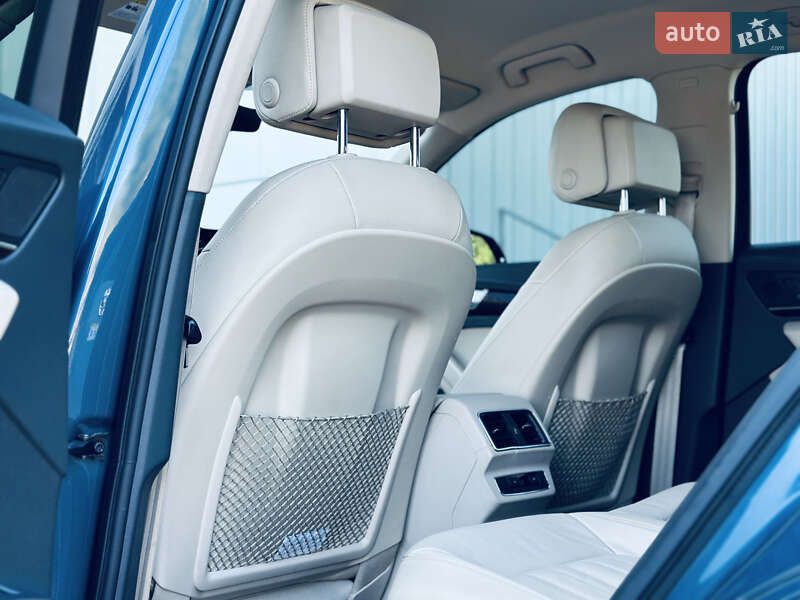 Внедорожник / Кроссовер Audi Q5 2018 в Кременчуге