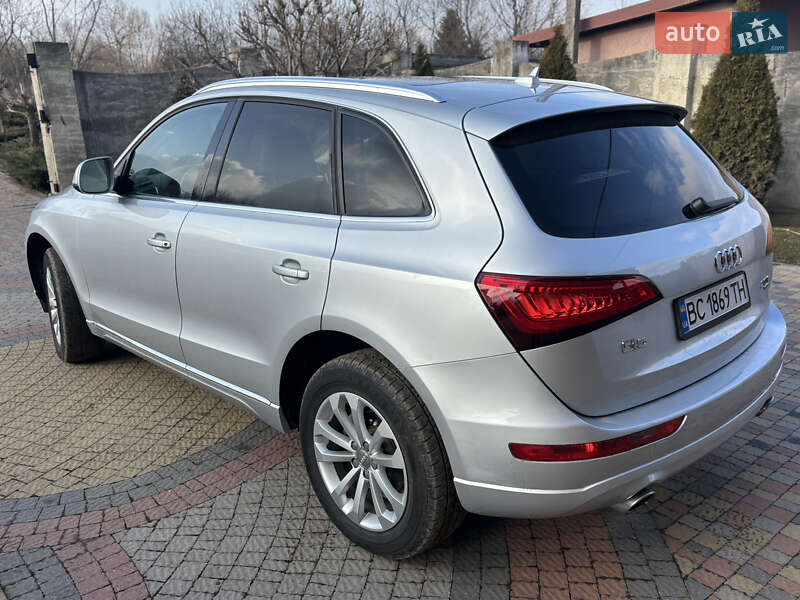 Позашляховик / Кросовер Audi Q5 2013 в Стрию