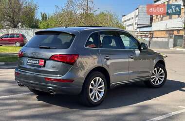 Внедорожник / Кроссовер Audi Q5 2015 в 