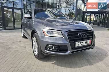 Внедорожник / Кроссовер Audi Q5 2015 в 