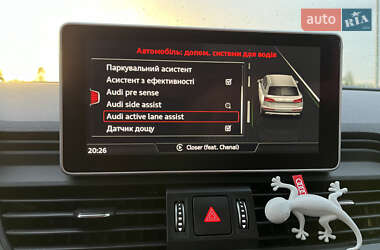 Позашляховик / Кросовер Audi Q5 2018 в 