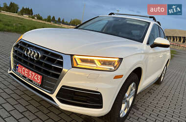 Позашляховик / Кросовер Audi Q5 2018 в 