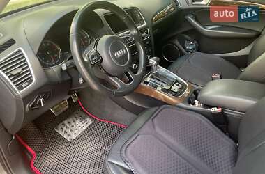 Внедорожник / Кроссовер Audi Q5 2016 в 