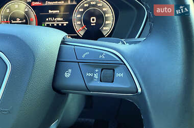 Внедорожник / Кроссовер Audi Q5 2022 в 