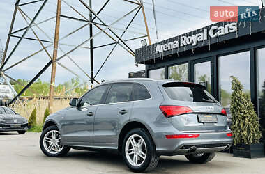 Внедорожник / Кроссовер Audi Q5 2016 в 